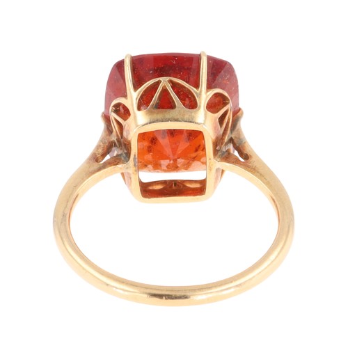 278 - Garnet Gold Cocktail Ring, 4.7g