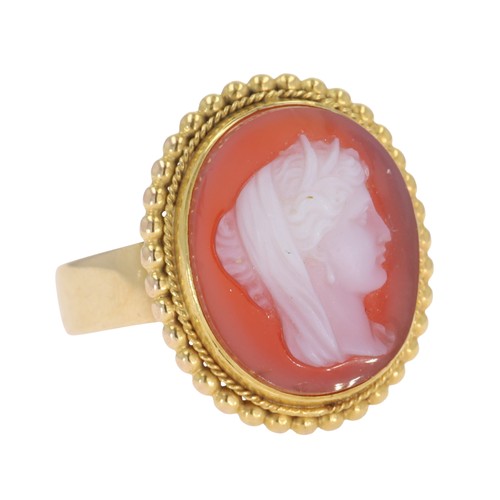 367 - Carved Agate Cameo 18ct Gold Mounted Ring, 4.5g