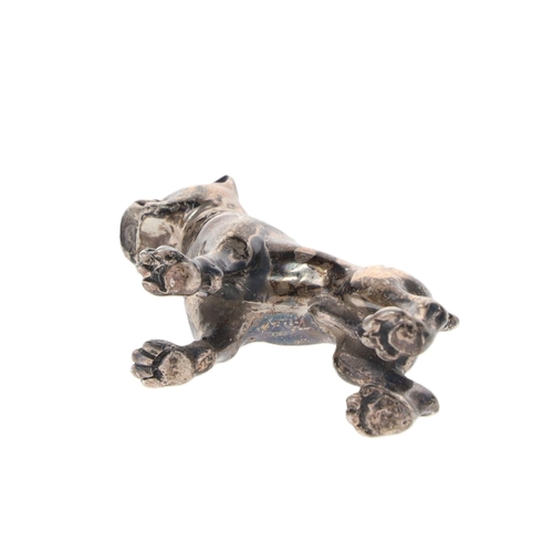 27 - Silver Novelty Dog Miniature Ornament, 14g