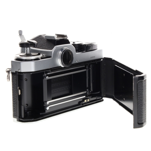 51 - Nikon - FE2 SLR Film Camera Body with Body Cap and Original Box