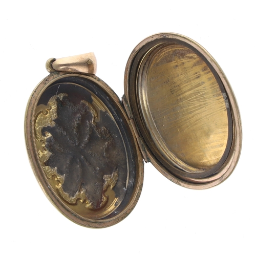 260 - Gold Back and Front Locket Pendant, 10.8g