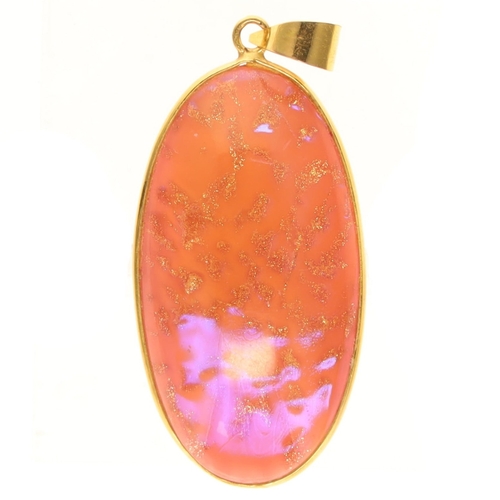 364 - 18ct Gold Pink Dragon's Breath Glass Pendant, 9.6g