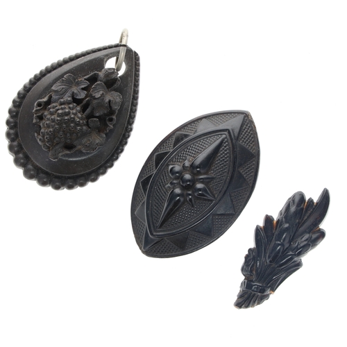 367 - Antique Jewellery Collection including Mourning, Book Chain, Enamel