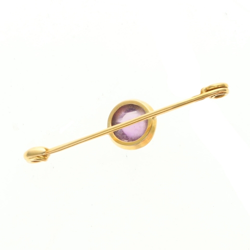 368 - Amethyst Cabochon Gold Bar Brooch, 4.2g
