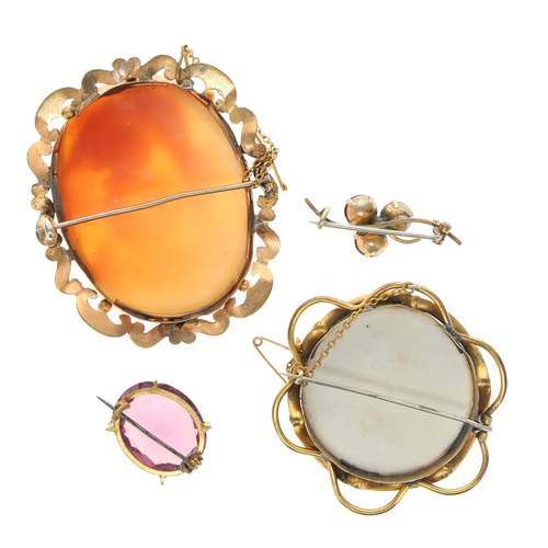 375 - Antique Jewellery Collection including Rolled Gold, Silver, Micro Mosaic, Cameo