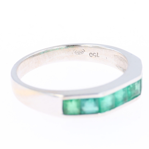 387 - Emerald Channel Set 18ct White Gold Ring, 3g