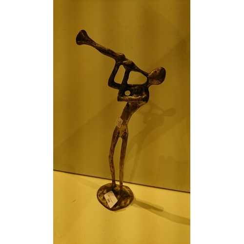 398 - Stylised Brass trumpet player