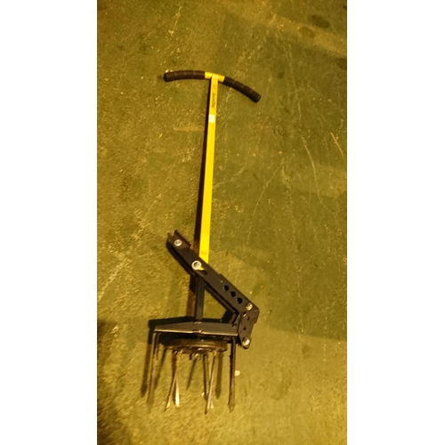 92 - Alko Quick Step Weed Puller Brand New