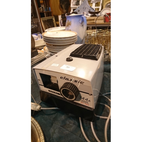 503 - gnome classic projector