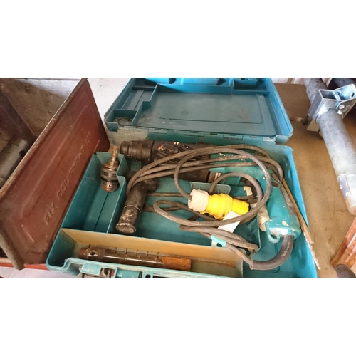 73 - 110v Makita Drill HR2450 Sold as seen