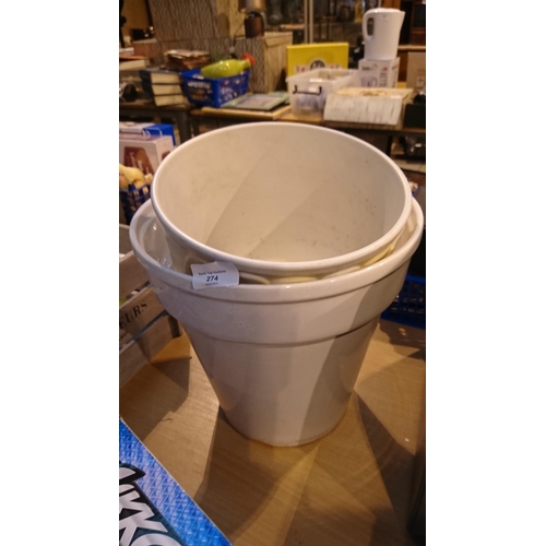 274 - 2 x plant pots