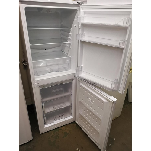 512 - Beko 5' frost free fridge freezer