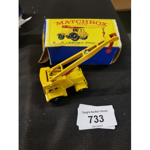 Lot 733       