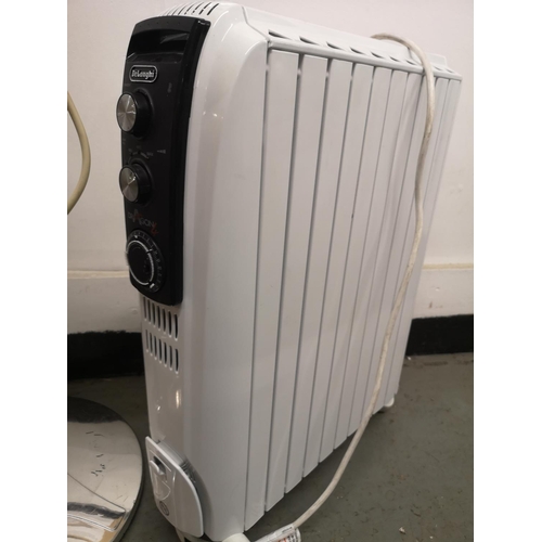 320 - DeLonghi Dragon 4 electric heater with thermostat and power level functions