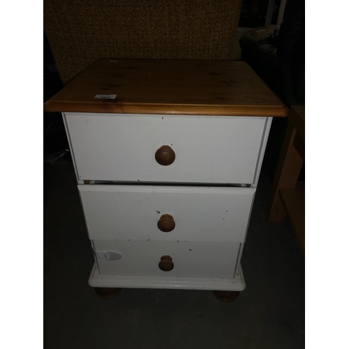 605 - Three drawer bedside cabinet painted white with natural pine wood top, 45 x 39 x 60 cm approx.