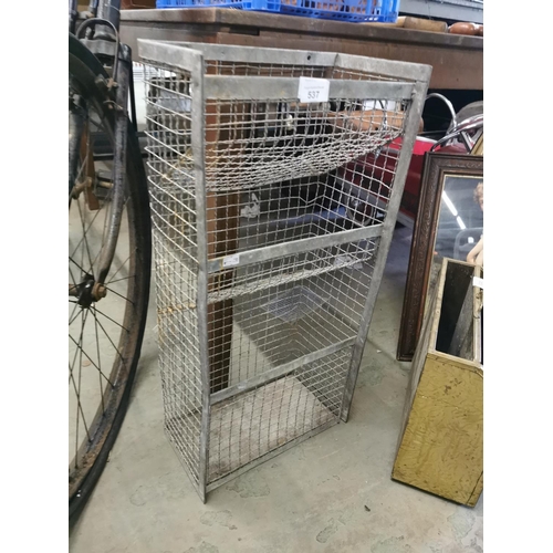 537 - Vintage galvanised wire shelving rack. 26