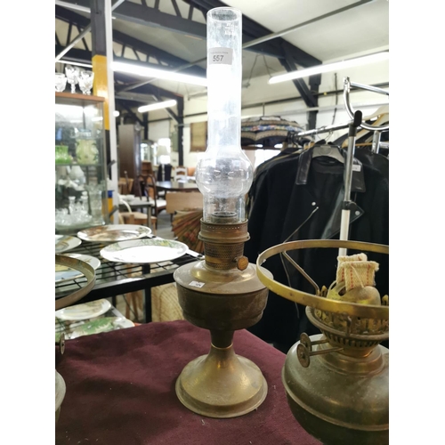 557 - Vintage Brass 'Aladdin' paraffin lamp. 23