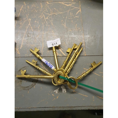 Lot 611       