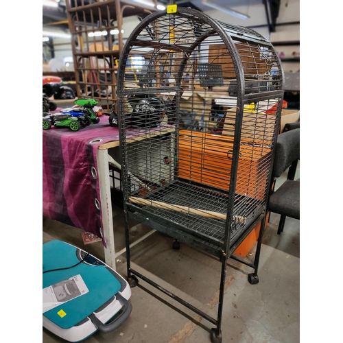 16 - metal bird cage on legs with castors 52