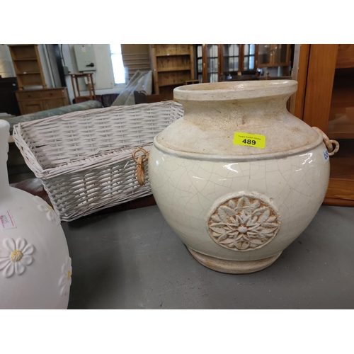 489 - Large immaculate cream coloured ceramic vase Approx 30cm tall and large white wicker basket