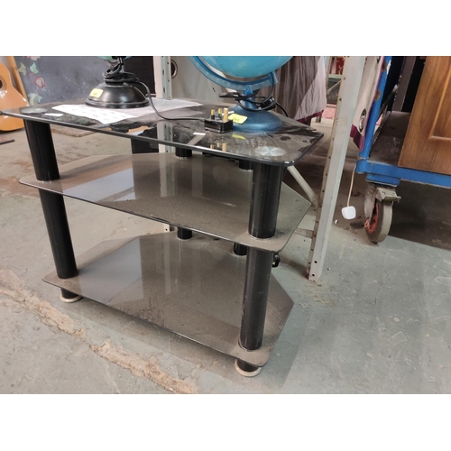 1390 - Black glass 3 tier tv table