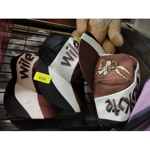 632 - Three Looney Tunes Wilee Coyote flat caps