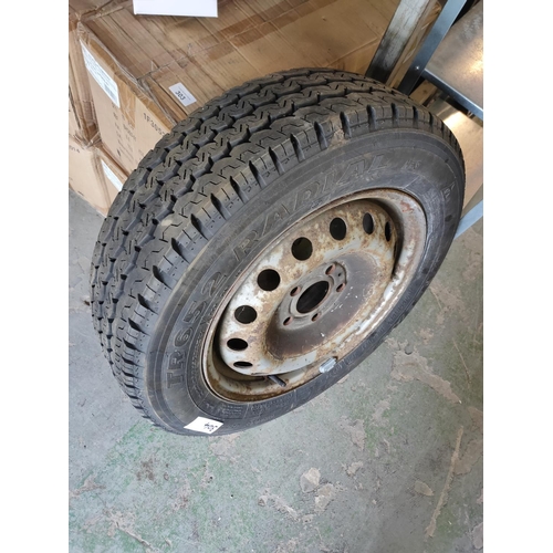 304 - VAN TYRE  195    65   16INCH      GREAT TREAD STEEL BELTED RADIAL