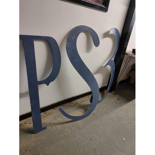 497A - VERY LARGE 3.5FT APPROX LETTER/NUMBERS P S 3