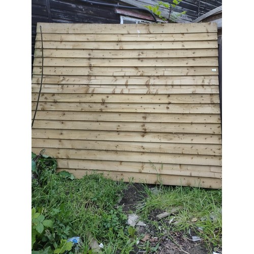 103 - 2 x 6ft fence panels