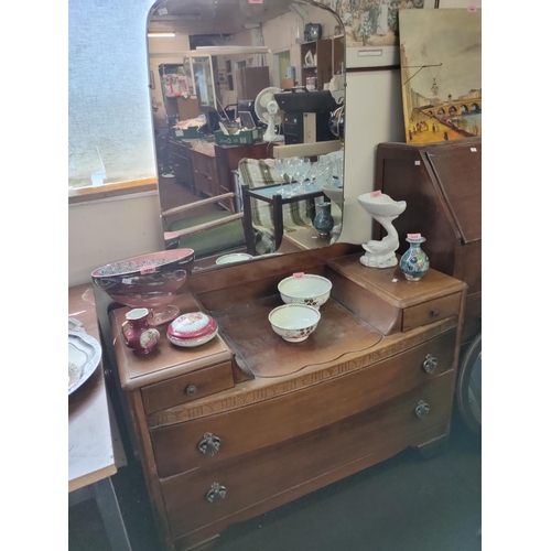 1634 - Vintage wooden dressing table with mirror. Approximately 100 cm wide