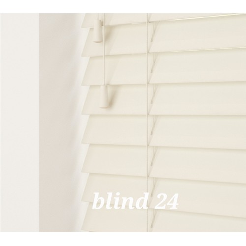 1971 - Venetian	Blind	Faux Wood		Mirage		35mm slat size		Standard		New / Wholesale		700	X	1400	mm RRP		£46.... 