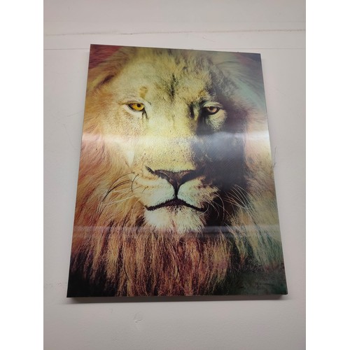 1525A - Holographic lion picture with three different pictures in one