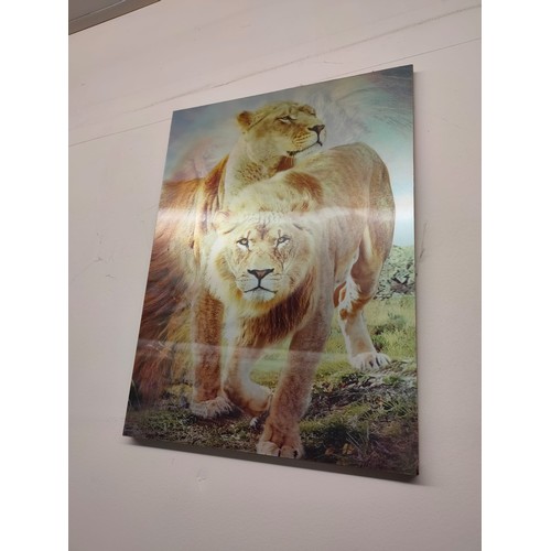 1525A - Holographic lion picture with three different pictures in one