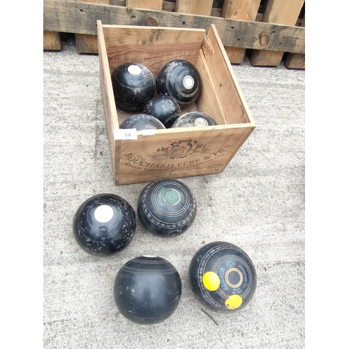 54 - Collection of Bowls  in nice wooden vintage style crate