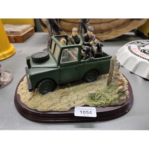 1054 - A model of a Land Rover