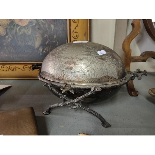 1171 - Interesting Victorian silver plated lidded tureen. Lid revolves around and set on plated legs in the... 