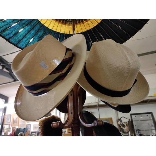 1280 - Two vintage mens straw hats in good condition