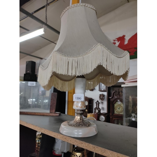 1390 - Alabaster and brass lamp with shade