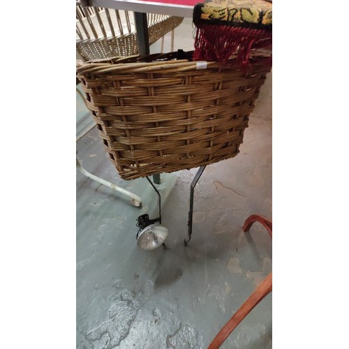 1285a - Vintage mid century wicker bike basket and lamp