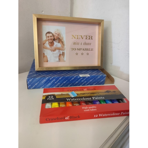 2023 - ‘Never miss a chance to sparkle’ frame as new with box and Crawford and black watercolour paints in ... 