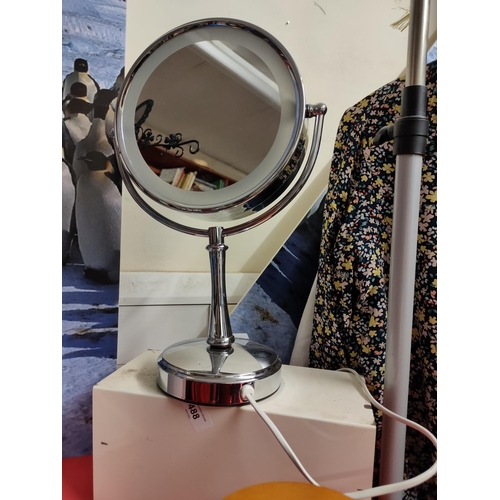 2104 - Reckon plug in light up beauty mirror