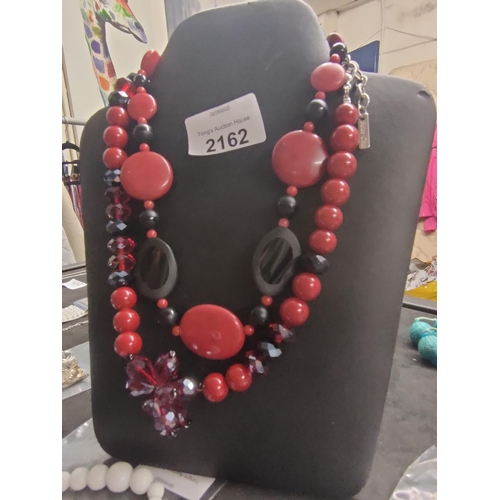 2162 - Red and black Miss chic necklace with attractive flower design and red and black necklace with 925 s... 