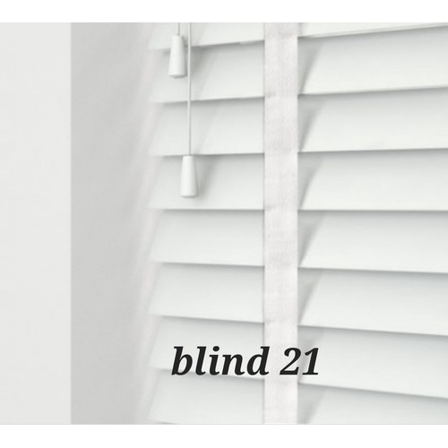 1914 - Venetian Blind		Faux Wood		Colour-
 TRUE		50mm slat size		Tapes		New in Box		1739	X	1158 mm		RRP £93... 