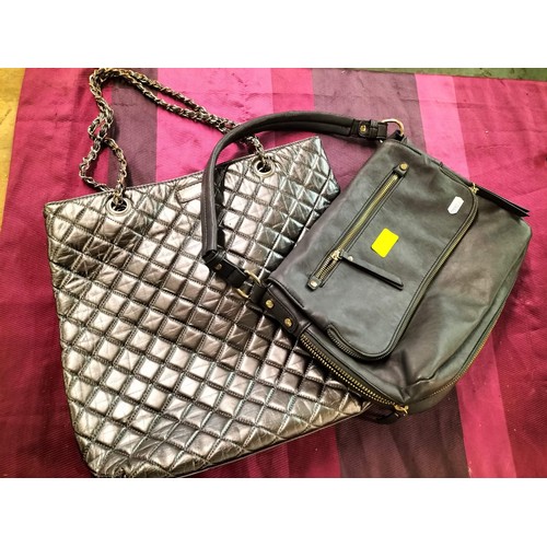 2439 - Oasis shoulder bag& MISO Shoulder bag in excellent condition