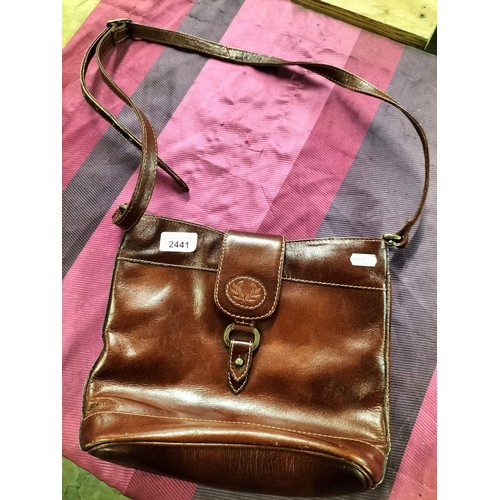 2441 - Lovely JANE SHILTON brown leather bag