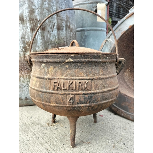 63 - FALKIRK 4 CAST IRON LIDDED POT