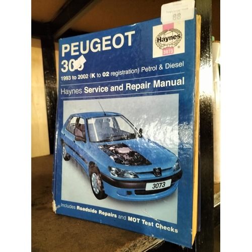 88 - Peugeot 306 collectible Haynes manual 93 to 2002