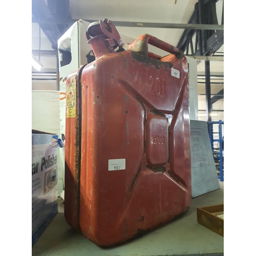 197 - A RED 20 LTRE JERRY CAN