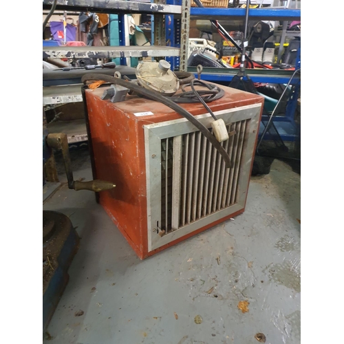 338 - GAS POWERED WORKSHOP  HEATER NOT TESTED