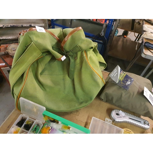 379 - LUREFLASH GREEN CANVAS FISHING BAG ALSO X LARGE FISHING TROUSERS WATERPROOF